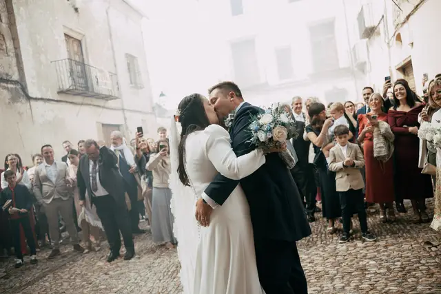 boda dominio vega requena iglesia Maria Angel Salida / Entrada