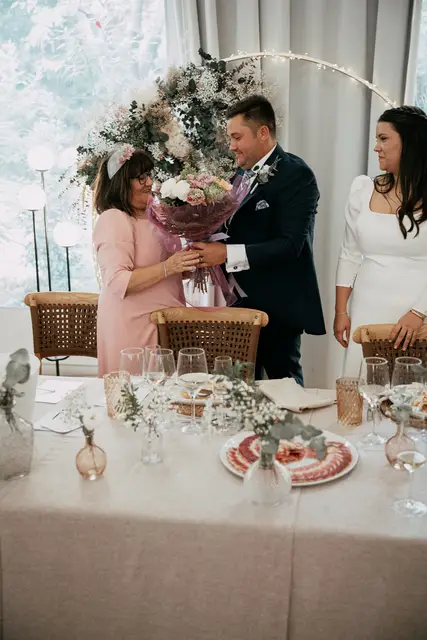 boda dominio vega requena iglesia Maria Angel banquete emotivas