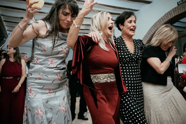 boda dominio vega requena iglesia Maria Angel fiesta