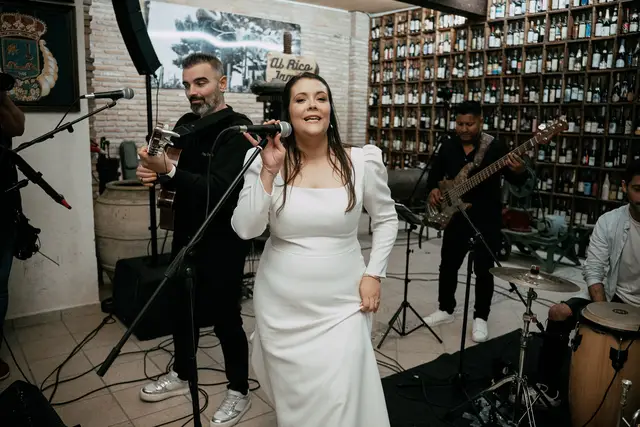 boda dominio vega requena iglesia Maria Angel fiesta