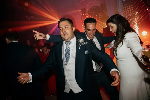 boda dominio vega requena iglesia Maria Angel fiesta