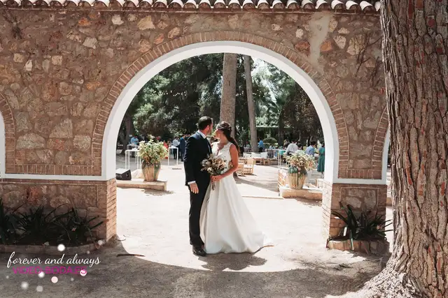 boda masia del carmen Laura Julian sesion pareja