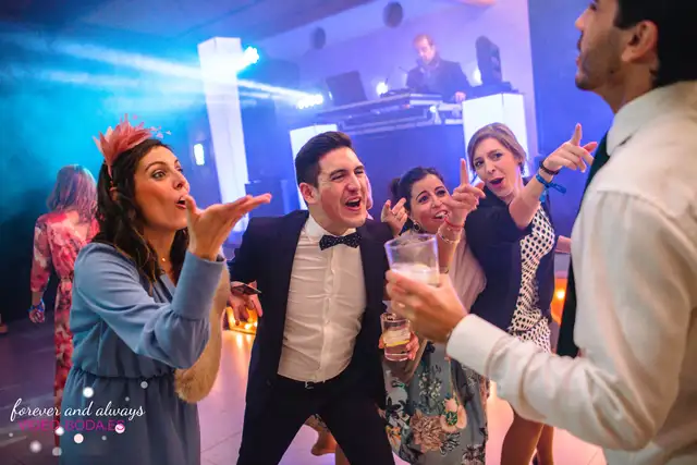 Fiesta boda  Pareja