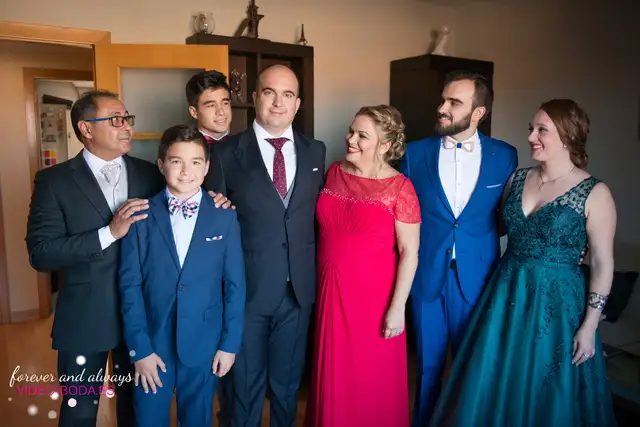 Familia y preparativos de Paula y Adrián