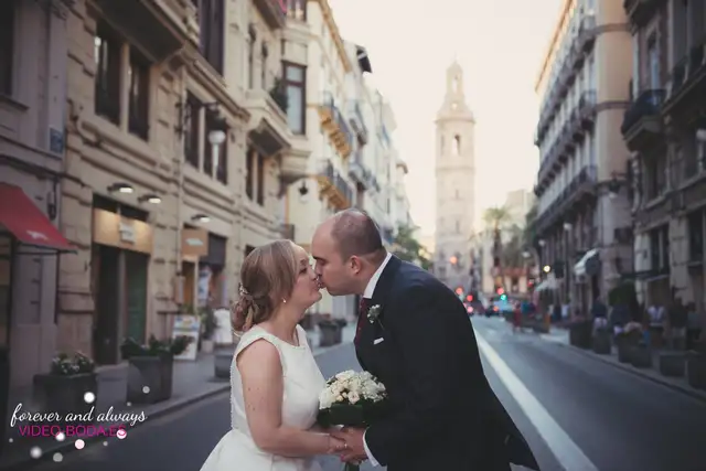 Reportaje de pareja de Paula y Adrián por Valencia