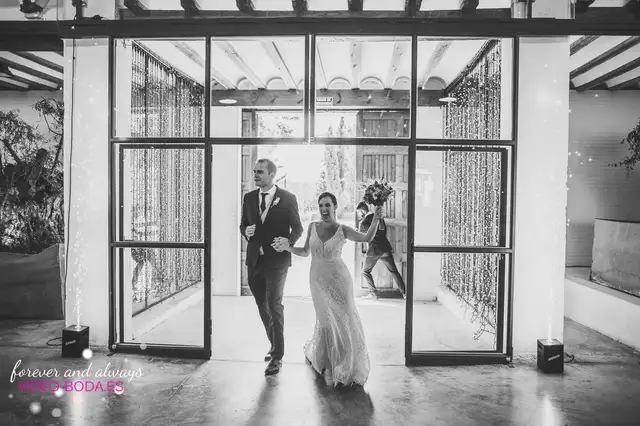 Boda de Almudena y Gustavo en Masía Niñerola