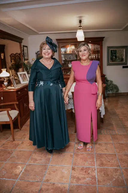 Boda de Ángela y Fernando en Bodegas Emilio Clemente preparativos