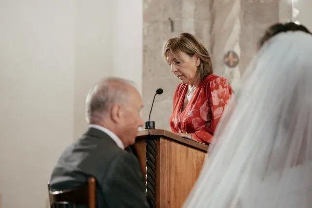 Boda de Ángela y Fernando en Bodegas Emilio Clemente ceremonia
