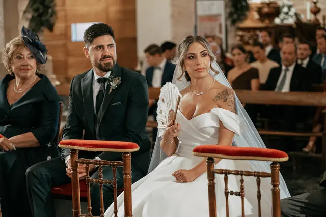 Boda de Ángela y Fernando en Bodegas Emilio Clemente ceremonia