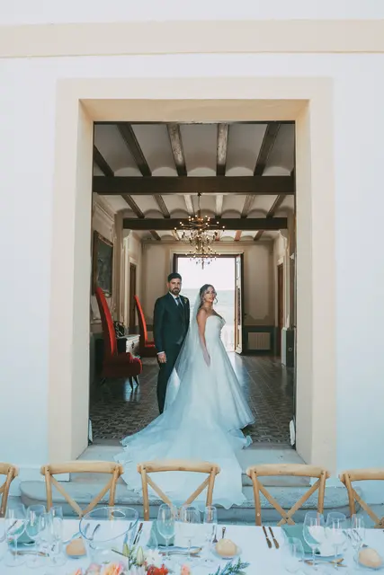 Boda de Ángela y Fernando en Bodegas Emilio Clemente sesion pareja