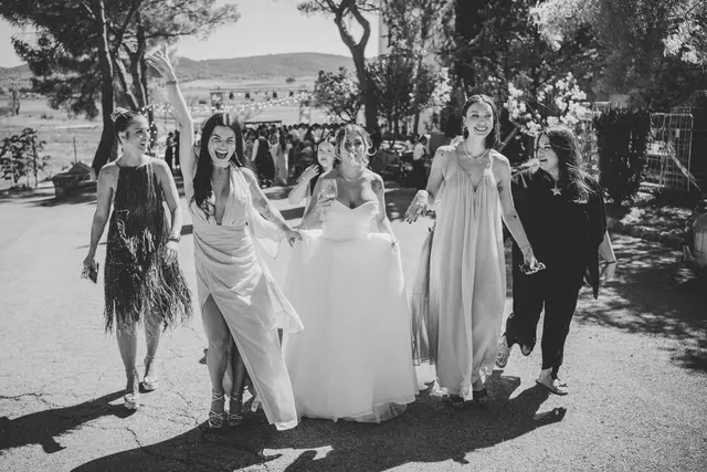 Boda de Ángela y Fernando en Bodegas Emilio Clemente coctel portada