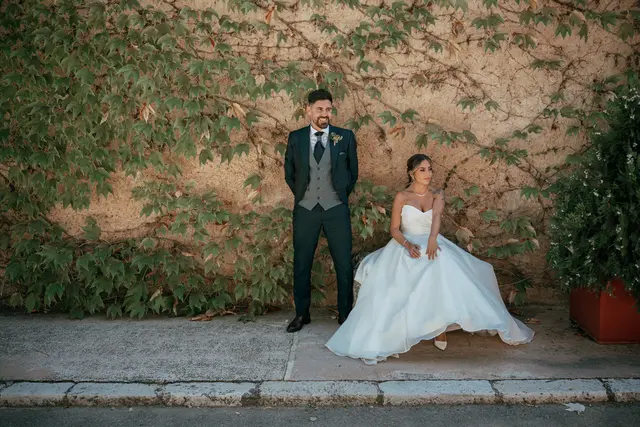 Boda de Ángela y Fernando en Bodegas Emilio Clemente sesion pareja