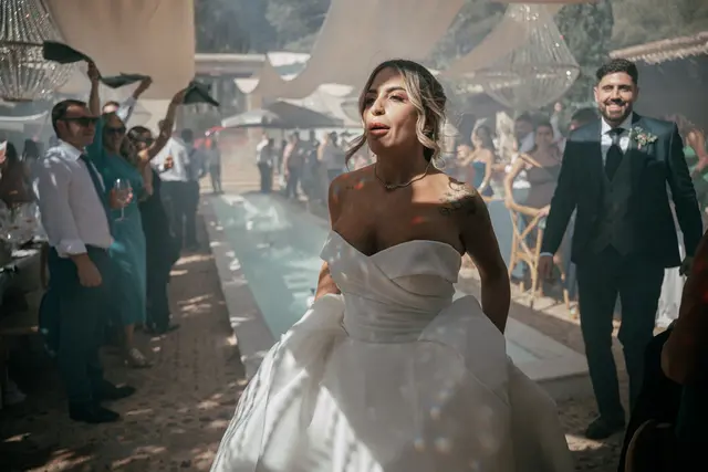Boda de Ángela y Fernando en Bodegas Emilio Clemente banquete