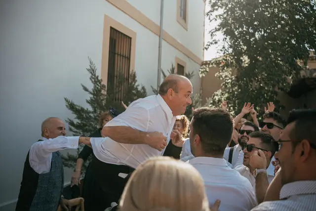 Boda de Ángela y Fernando en Bodegas Emilio Clemente banquete