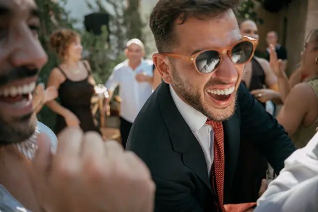 Boda de Ángela y Fernando en Bodegas Emilio Clemente banquete