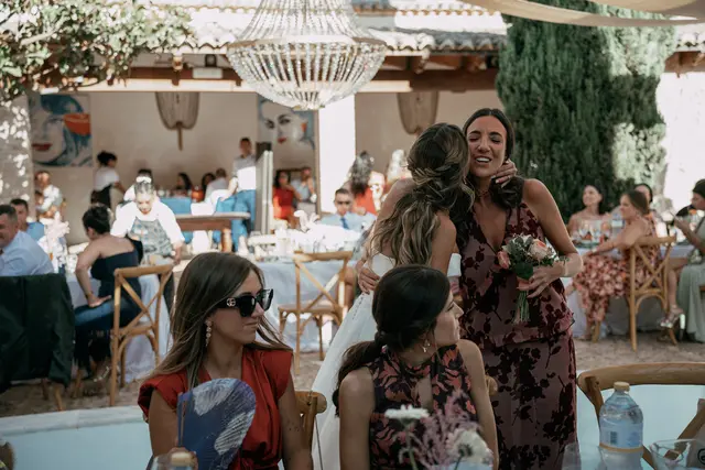 Boda de Ángela y Fernando en Bodegas Emilio Clemente emotivas