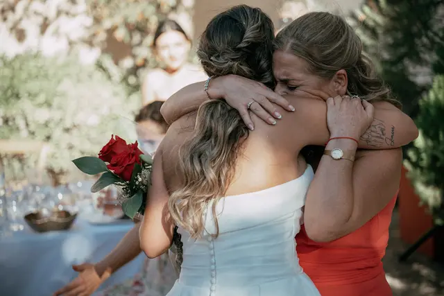 Boda de Ángela y Fernando en Bodegas Emilio Clemente emotivas