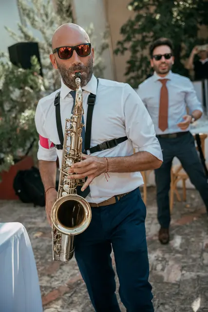Boda de Ángela y Fernando en Bodegas Emilio Clemente banquete