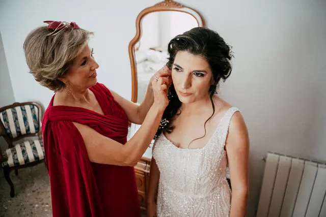 Boda de Anna y Daniel en Jardines La Cartuja preparativos