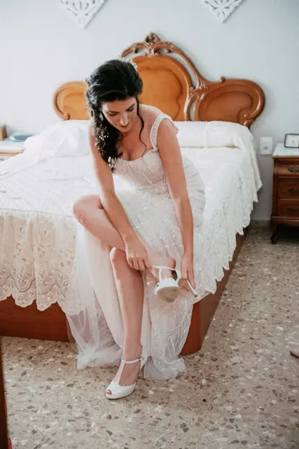 Boda de Anna y Daniel en Jardines La Cartuja preparativos