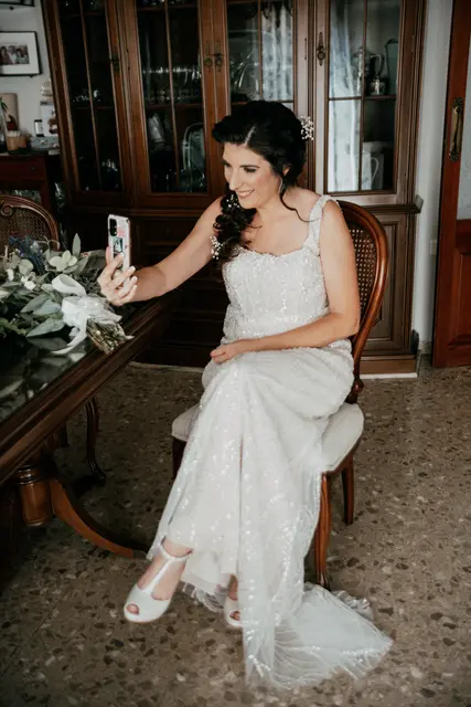 Boda de Anna y Daniel en Jardines La Cartuja preparativos