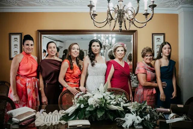 Boda de Anna y Daniel en Jardines La Cartuja preparativos