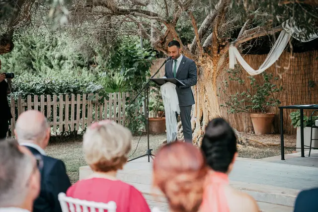 Boda de Anna y Daniel en Jardines La Cartuja ceremonia