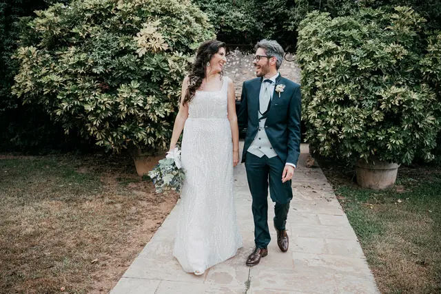 Boda de Anna y Daniel en Jardines La Cartuja sesion pareja