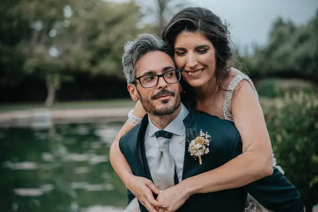 Boda de Anna y Daniel en Jardines La Cartuja sesion pareja