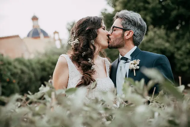 Boda de Anna y Daniel en Jardines La Cartuja sesion pareja