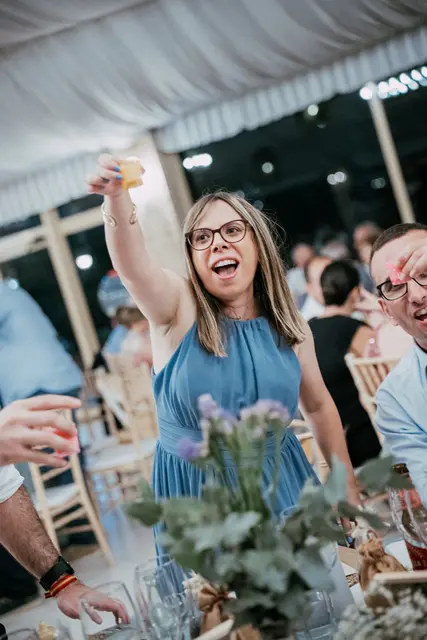Boda de Anna y Daniel en Jardines La Cartuja banquete