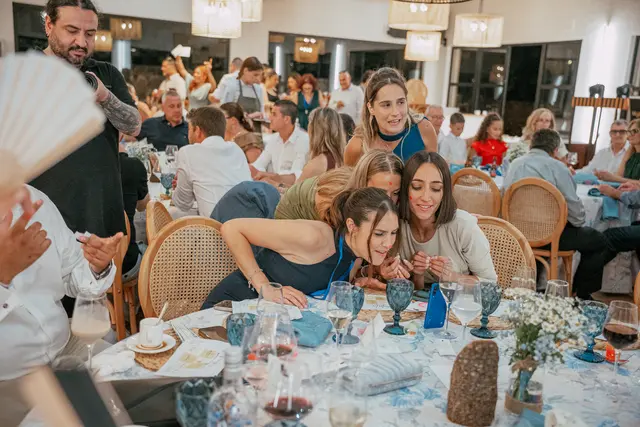 Boda de Alba y Jorge en Villa Delia banquete