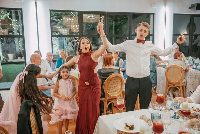 Boda de Alba y Jorge en Villa Delia banquete