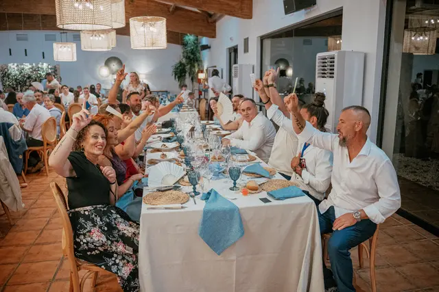 Boda de Alba y Jorge en Villa Delia banquete