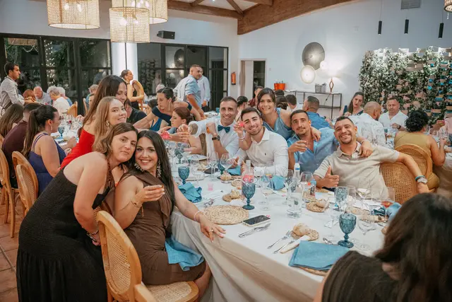 Boda de Alba y Jorge en Villa Delia banquete