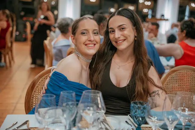 Boda de Alba y Jorge en Villa Delia banquete
