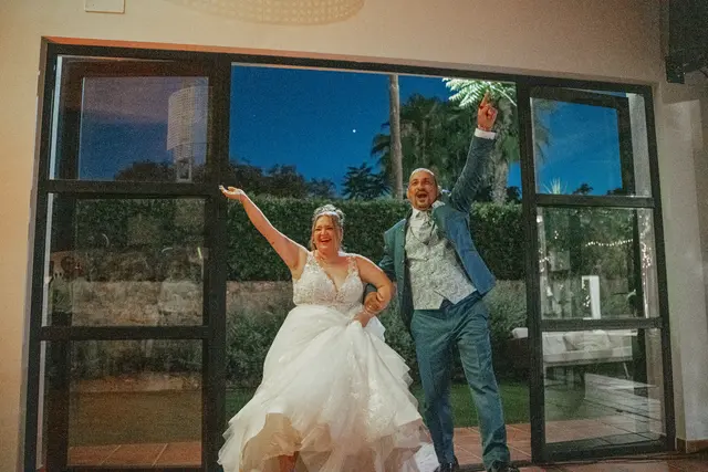 Boda de Alba y Jorge en Villa Delia banquete