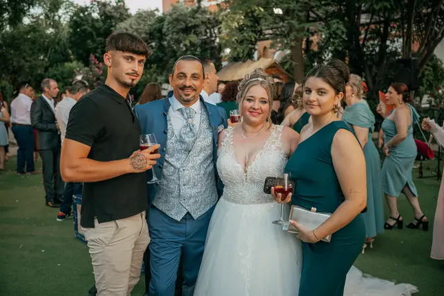 Boda de Alba y Jorge en Villa Delia coctel