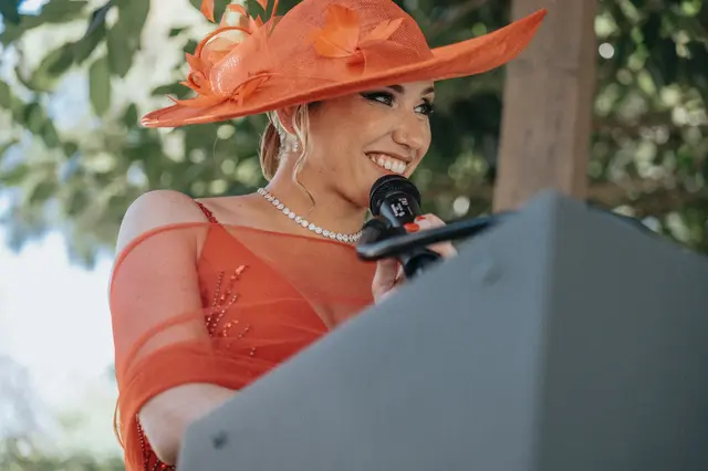 Boda de Célia y Fran en L’Hort de la Vila por Va de Novias. ceremonia