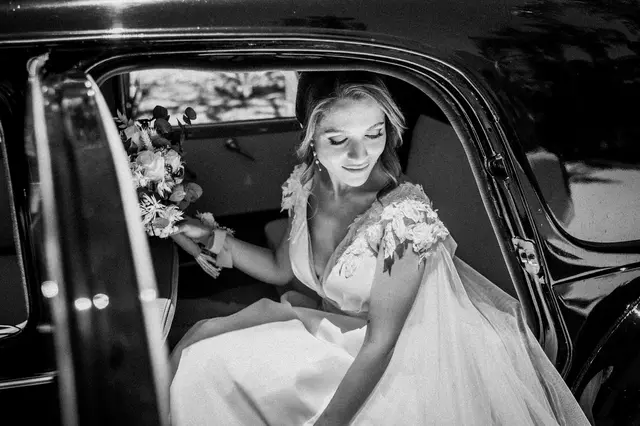 Boda de Célia y Fran en L’Hort de la Vila por Va de Novias. portada sesion pareja