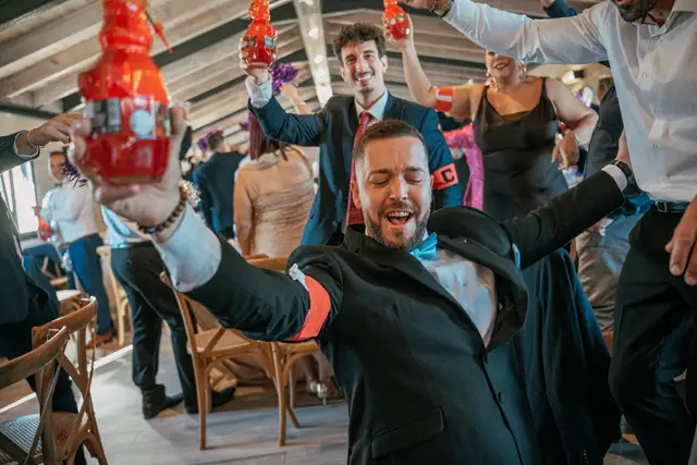 boda el teular fany david invierno banquete divertidas portada