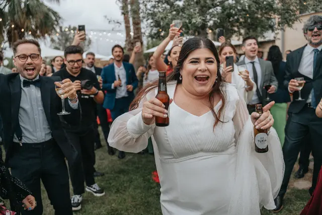 Boda de María y Chema en Masía El Teular, Sueca, una celebración natural y emotiva en Valencia. coctel portada