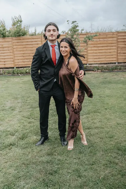 Boda de María y Chema en Masía El Teular, Sueca, una celebración natural y emotiva en Valencia. coctel grupales