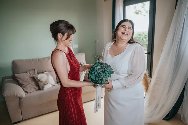 Boda de María y Chema en Masía El Teular, Sueca, una celebración natural y emotiva en Valencia.