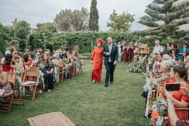 Boda de María y Chema en Masía El Teular, Sueca, una celebración natural y emotiva en Valencia.