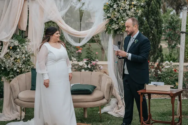 Boda de María y Chema en Masía El Teular, Sueca, una celebración natural y emotiva en Valencia. ceremonia