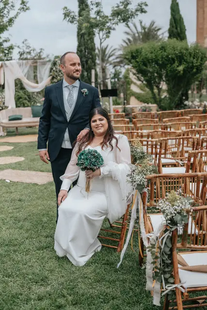 Boda de María y Chema en Masía El Teular, Sueca, una celebración natural y emotiva en Valencia. sesion pareja