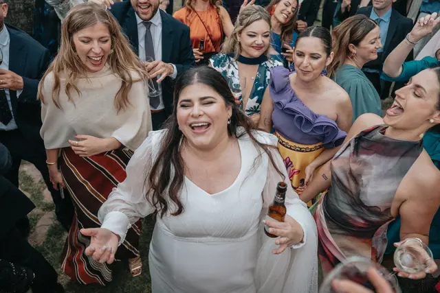 Boda de María y Chema en Masía El Teular, Sueca, una celebración natural y emotiva en Valencia. coctel portada