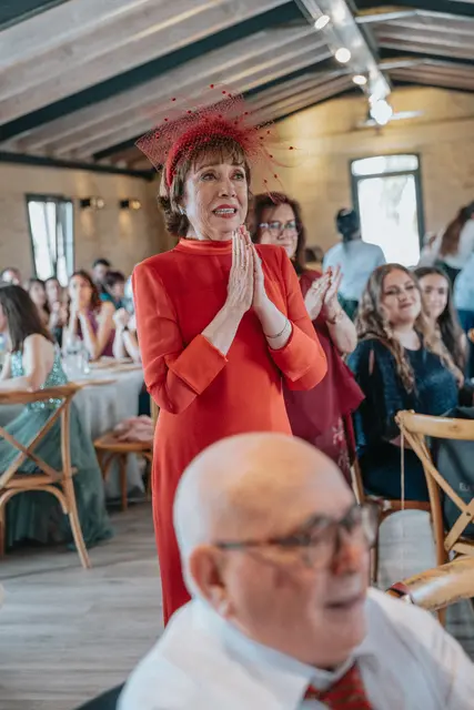 Boda de María y Chema en Masía El Teular, Sueca, una celebración natural y emotiva en Valencia. banquete emotivas