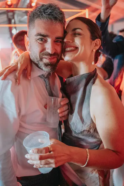 Boda de María y Chema en Masía El Teular, Sueca, una celebración natural y emotiva en Valencia. fiesta